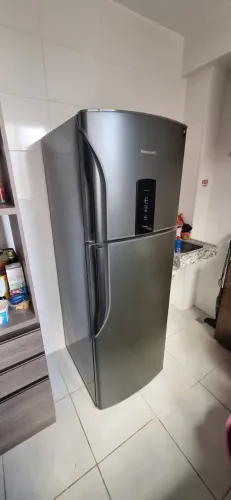 Geladeira Panasonic Inverter 387L