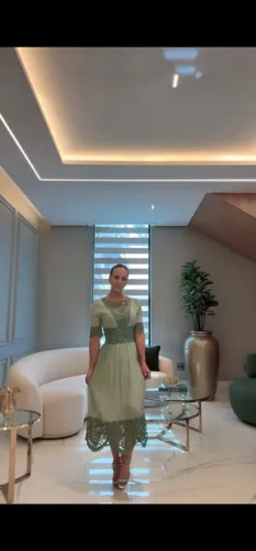 Vestido com agripir, usado uma única vez