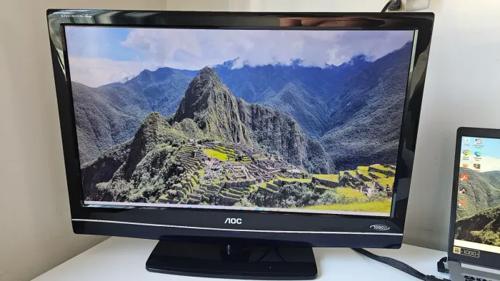 ?Monitor / TV AOC 22" LED Full HD - Ideal para Segunda Tela / Home Office