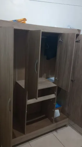 PARA VENDER HOJE vende se guarda roupa