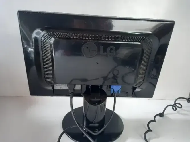 monitor LG 17 podelgas