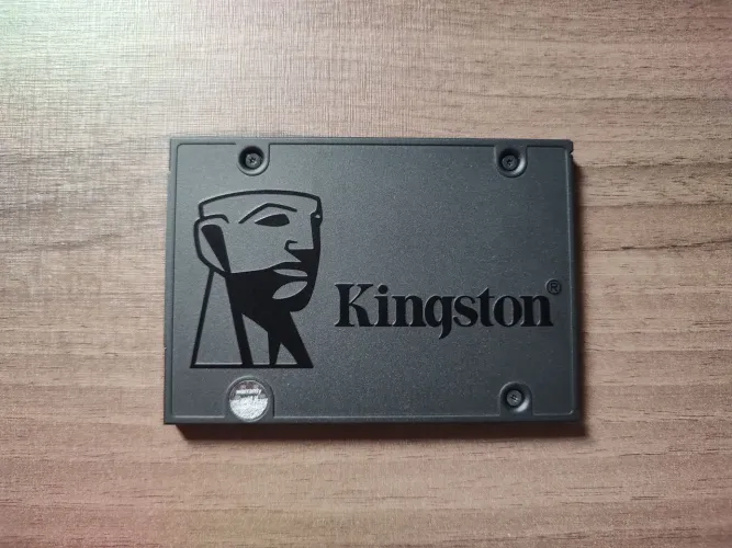 SSD SATA Kingston 240GB