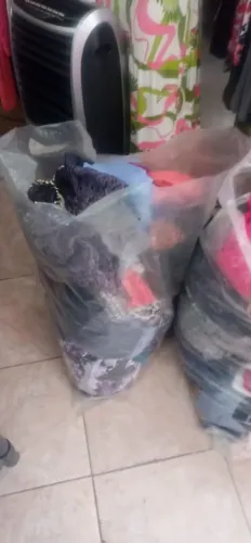 PACOTES DE ROUPAS PARA BAZAR BRECHÓ 