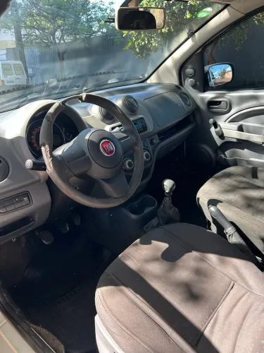 Fiat Uno Vivace 1.0 EVO Fire Flex 8V 3P 2014