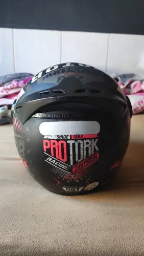 Capacete
