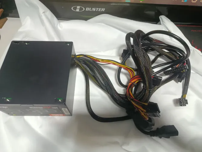 Fonte AK700 700w