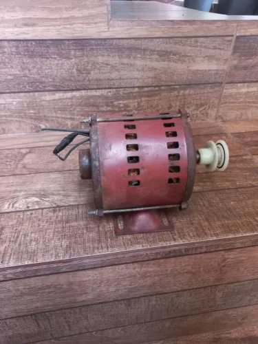 Motor elétrico