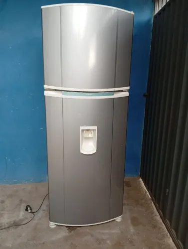 geladeira Consul 460 litros funcionando perfeitamente