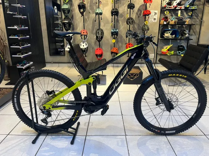 Bicicleta elétrica Oggi Potenza Sport 45 2025