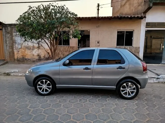 Fiat Palio 1.0 Economy Fire Flex 8V 4P 2013