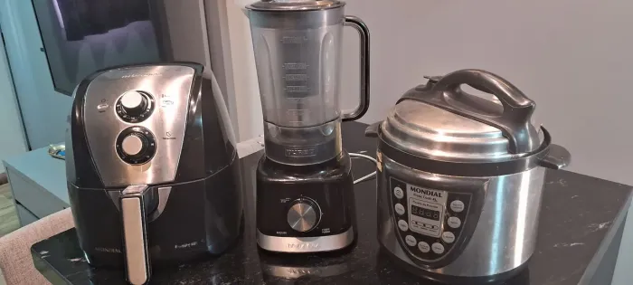 Airfryer + liquidificador + pan.elétrica
