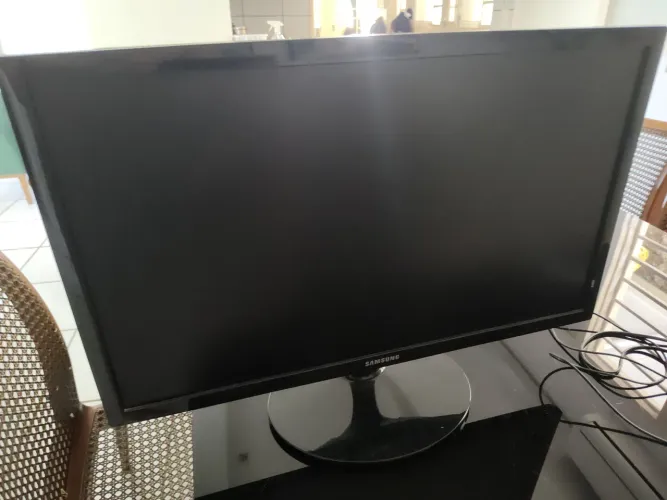 Monitor Samsung s24d332h