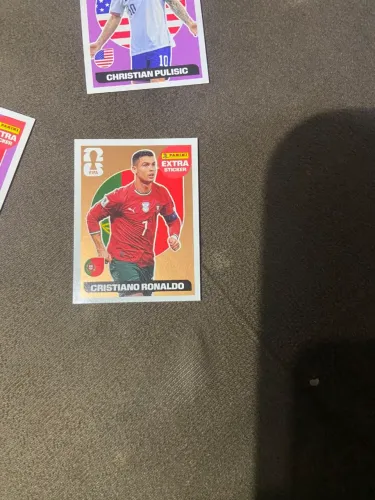 Figurinhas legends, copa do mundo 2026, Cristiano Ronaldo de bronze,pulisic base,doku base