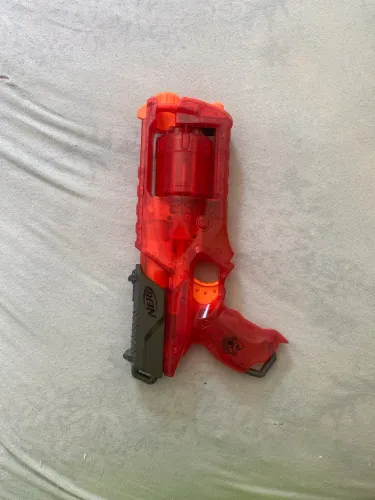 Nerf Vermelha (sem balas)