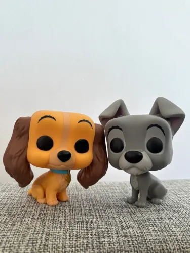 Funko Pop A Dama e o Vagabundo sem caixa