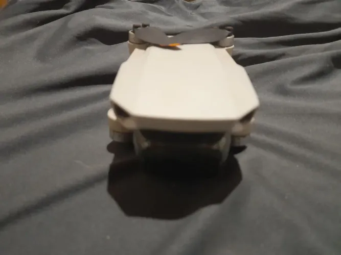 Vendo Drone DJI mini 2, semi-novo, poucas horas de uso, aceito cartão,  81 9 9150- 8730 za