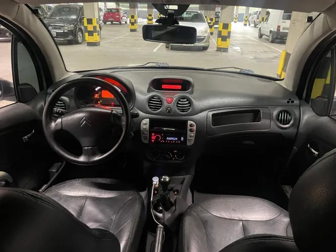 Citroen C3 GLX 1.4/ GLX Sonora 1.4 Flex 8V 5P 2011