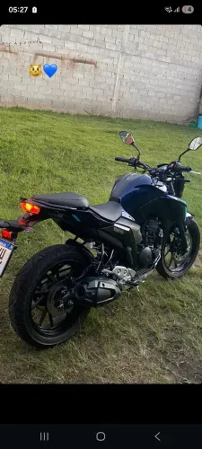 Vendo essa moto selada e quitada
