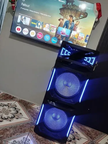 Vem na caixa de som PCX3000