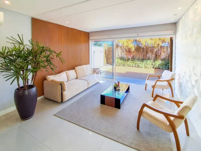 Sobrado com 4 quartos à venda, 255 m² por R$ 2.390.000 - Reserva Aruanã - São José dos Cam