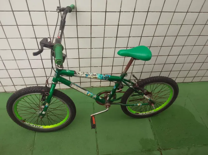 Bicicleta infantil Verde