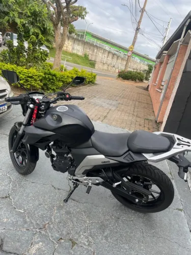 YAMAHA FAZER 250 2023