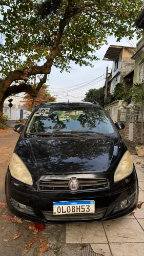 Fiat Idea Attractive 1.4 Fire Flex 8V 5P 2013