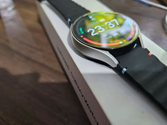 Galaxy Watch 6 LTE / WiFi / GPS