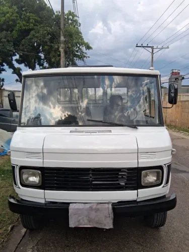 CAMINHÃO MB608 - ANO 1980