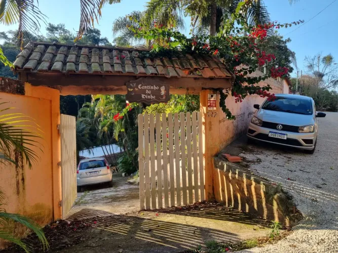 Sítio à venda, 3 quartos, 1036 m², Jardim Paraíso