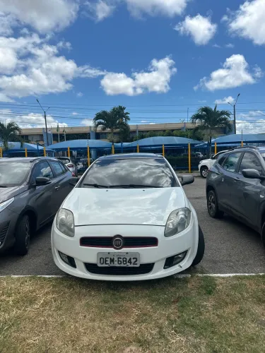 Fiat Bravo Sporting 1.8 Dualogic Flex 16V 5P 2013