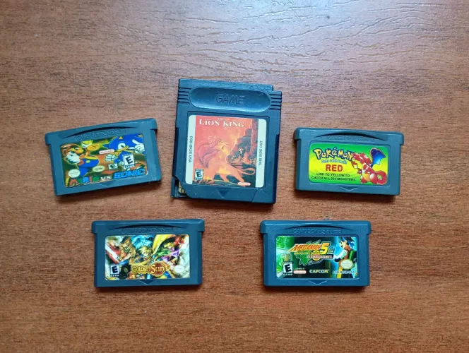 Jogos Paralelos de GameBoy com defeito 