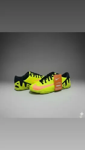 Chuteira Futsal Nike Premium - Promoção