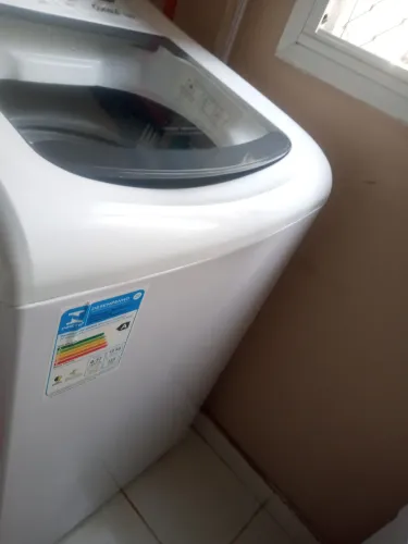 Lava roupa CWM12AB
