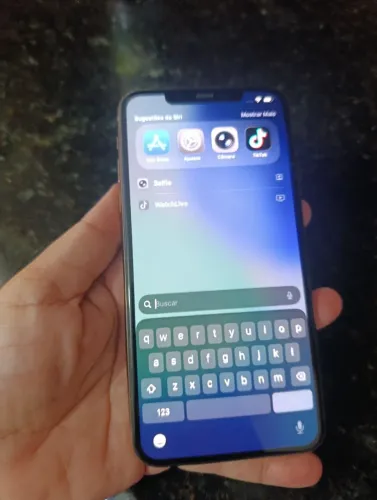 iPhone 11 pro Max 250 gigas todo original