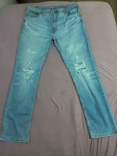 Calça Jeans Masculina Levi's® 511® Slim Lavagem Média Destroyed