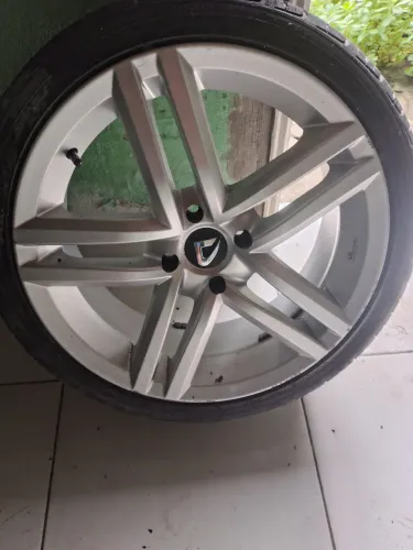 São 4 rodas ///// 3.000