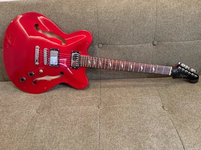 Guitarra Tagima Seatle
