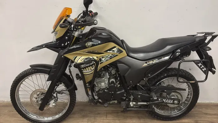 Yamaha XTZ 250 Lander, Troco e financio