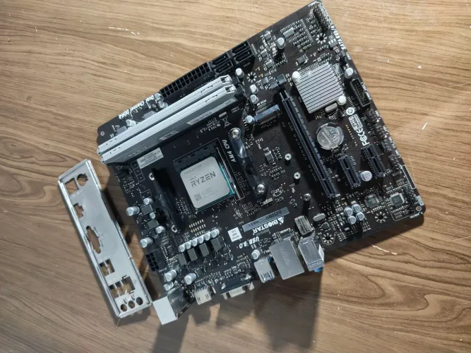Kit Gamer Ryzen 5500 / b450m / 2x8gb 3600mhz