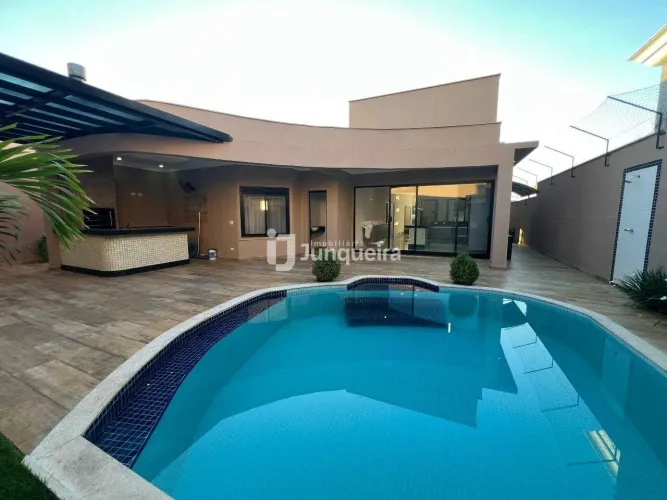 Casa em Condomínio para aluguel, 3 quartos, 3 suítes, 3 vagas, Morato - Piracicaba/SP