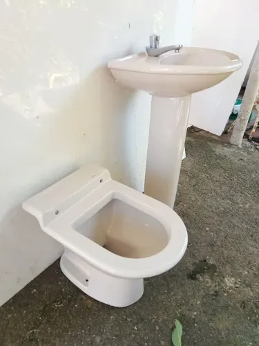 KIT VASO SANITÁRIO + PIA C/ COLUNA E TORNEIRA 