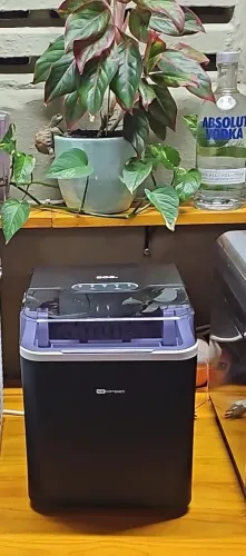 MÁQUINA DE GELO PORTÁTIL