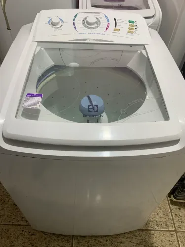 Máquina de lavar 12 kg