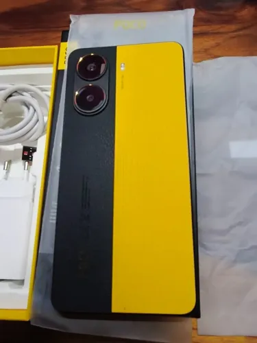 Poco x7 Pro 12 Ram 512 Armazenamento