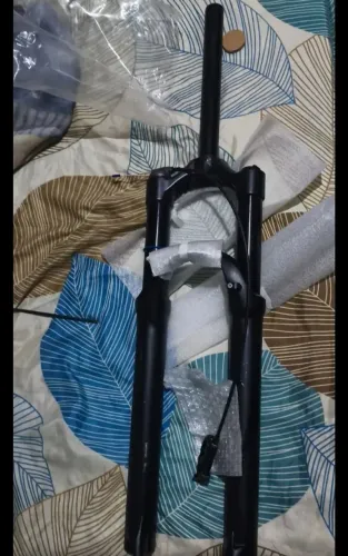 Suspensão aro 29 ar e óleo 