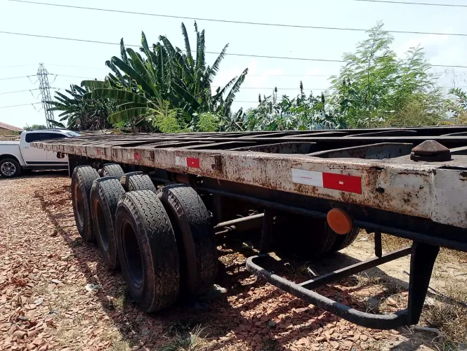 Carreta 3 eixo pronta pra trabalhar R$30.000
