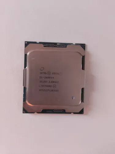 Processador Intel Xeon E5-2680 v4 14 Núcleos / 28 Threads LGA 2011-3
