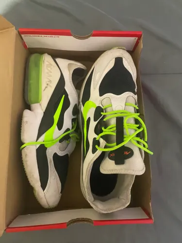NIKE AIR MAX INFINITY 2 VERDE 43 