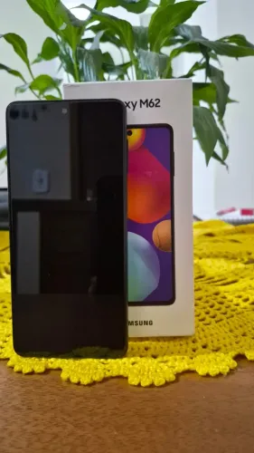Samsung Galaxy M62